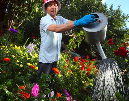 Load-based garden clearance rates in Yiewsley for local homes