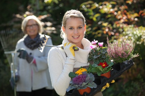 Accepted payment methods for Gardeners Yiewsley including card and PayPal options